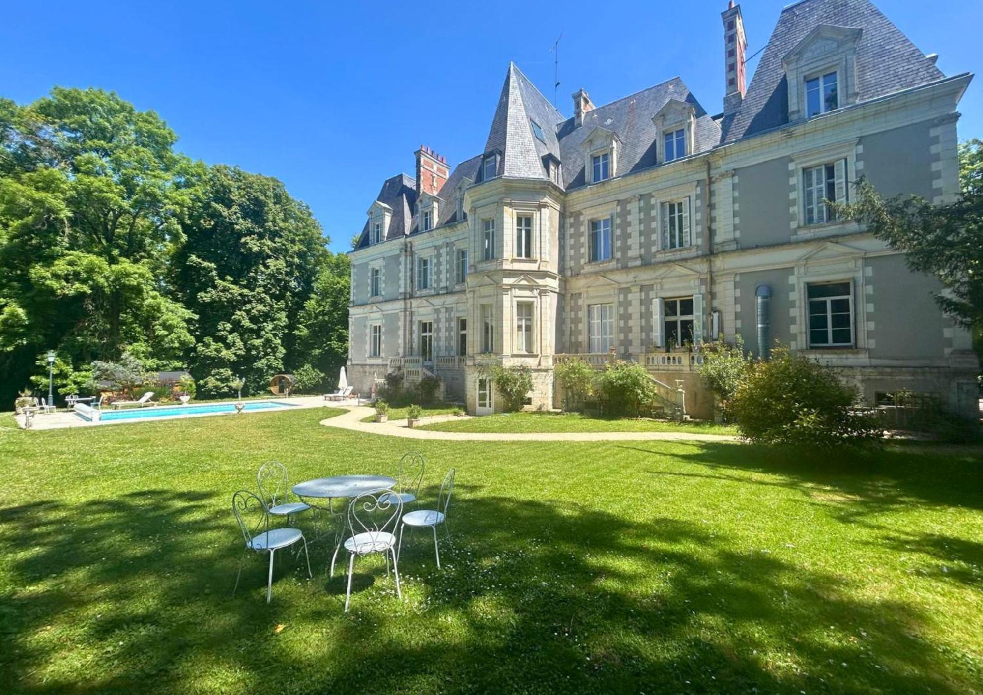 Chateau De Saint-Bohaire Buitenkant foto